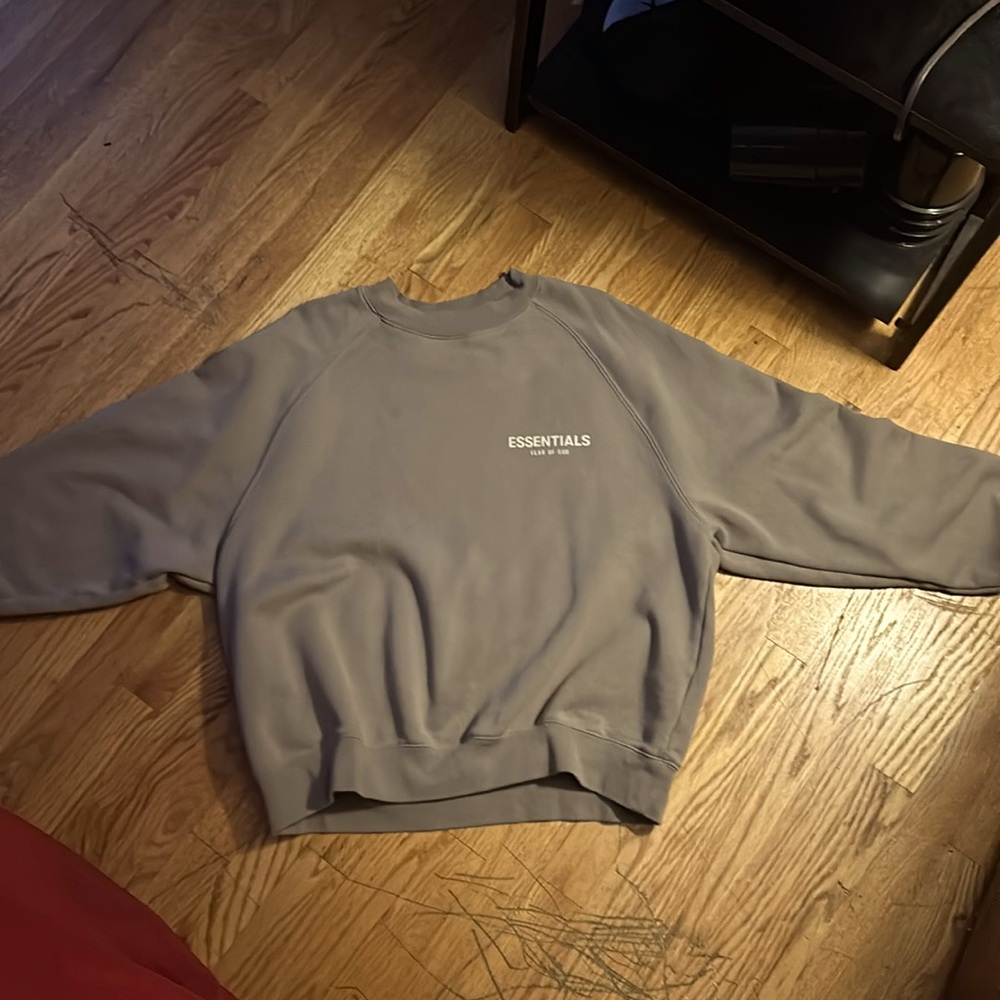 Fear of god essentials sweat shirt